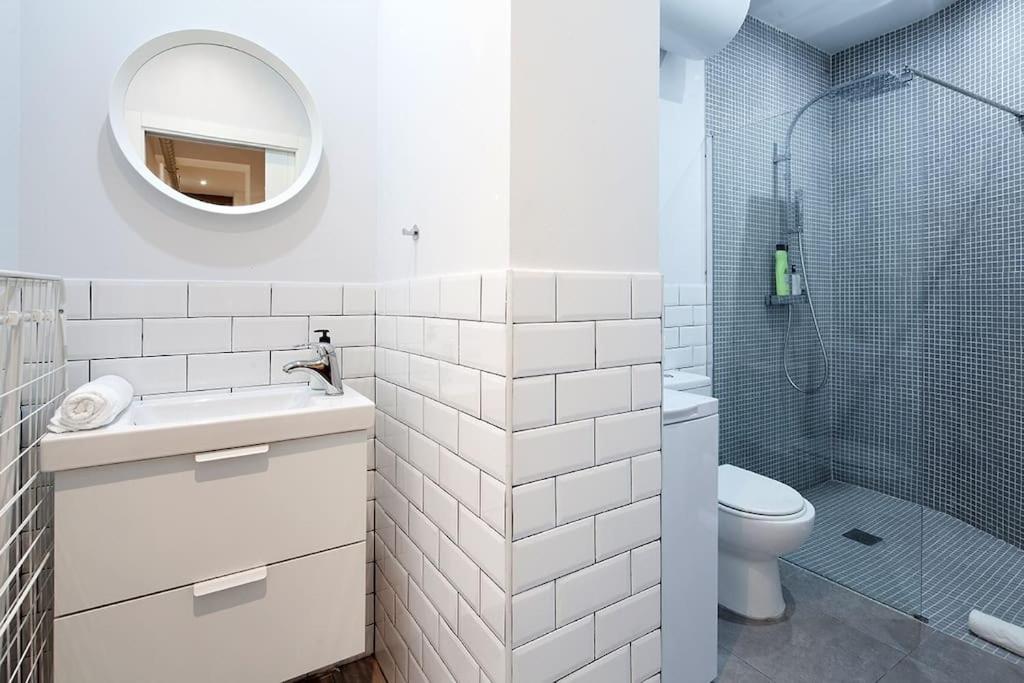 Loft Next To Calle Betis, Best Area Of Seville-Sevillarooms Ngoại thất bức ảnh